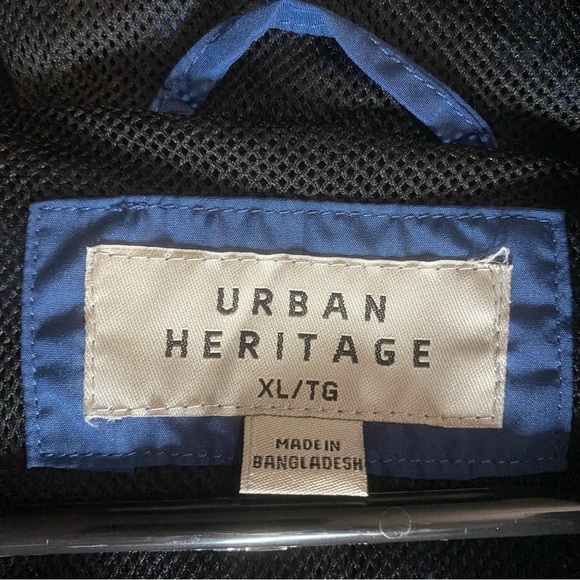 Urban Heritage Rain Jacket XL Black, White, & Blue Windbreaker Lightweight - Picture 3 of 6